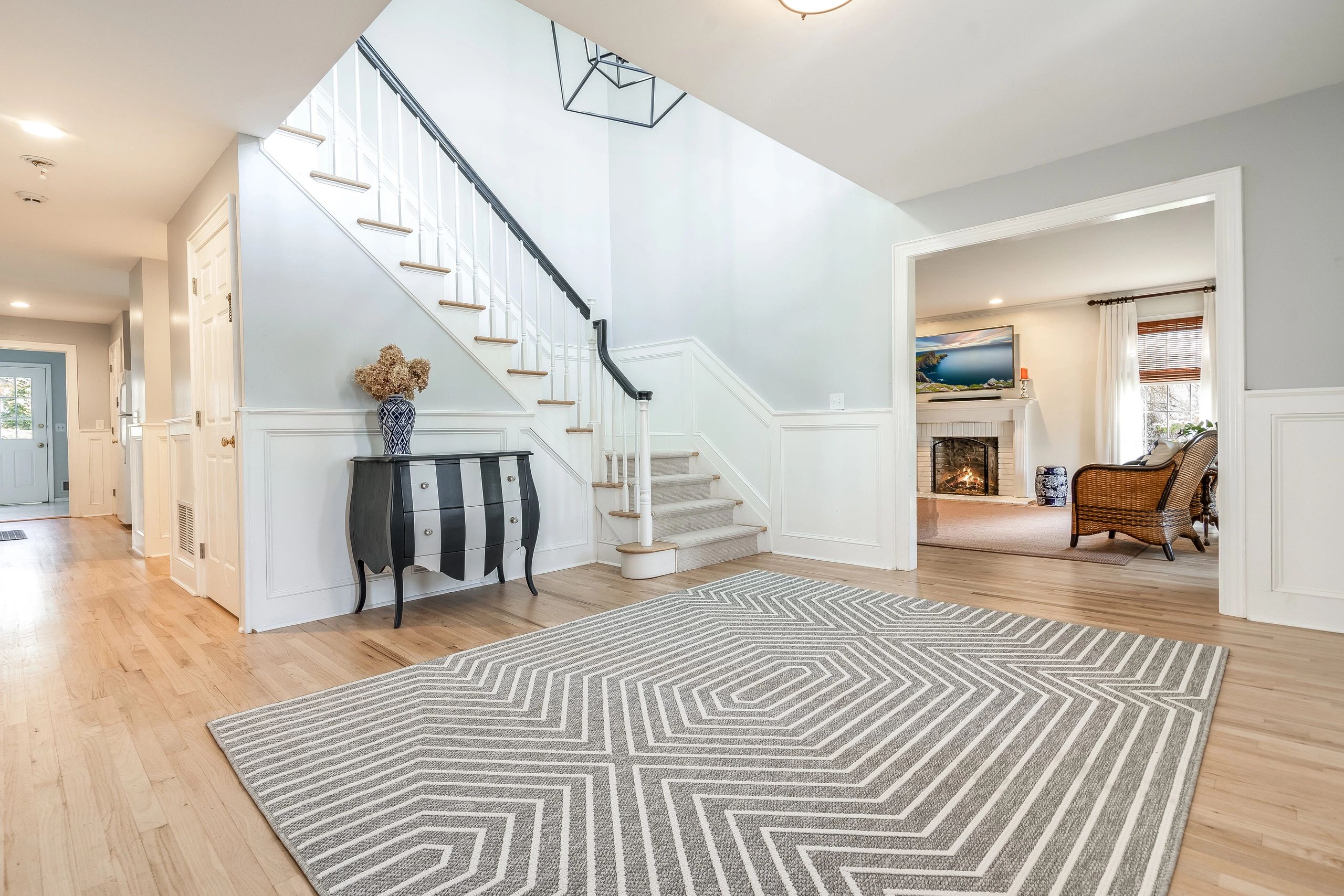 25 Walsingham Road Mendham, New Jersey 07945